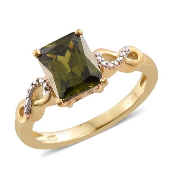 Jewelry - Simulated Green Diamond Infinity Shank Ring